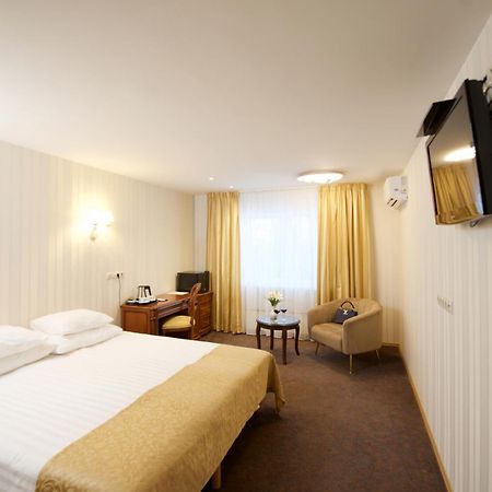 Villa Hotel Theresa ラクヴェレ エクステリア 写真