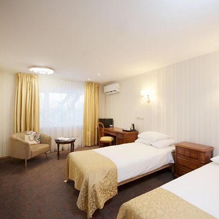 Villa Hotel Theresa ラクヴェレ エクステリア 写真
