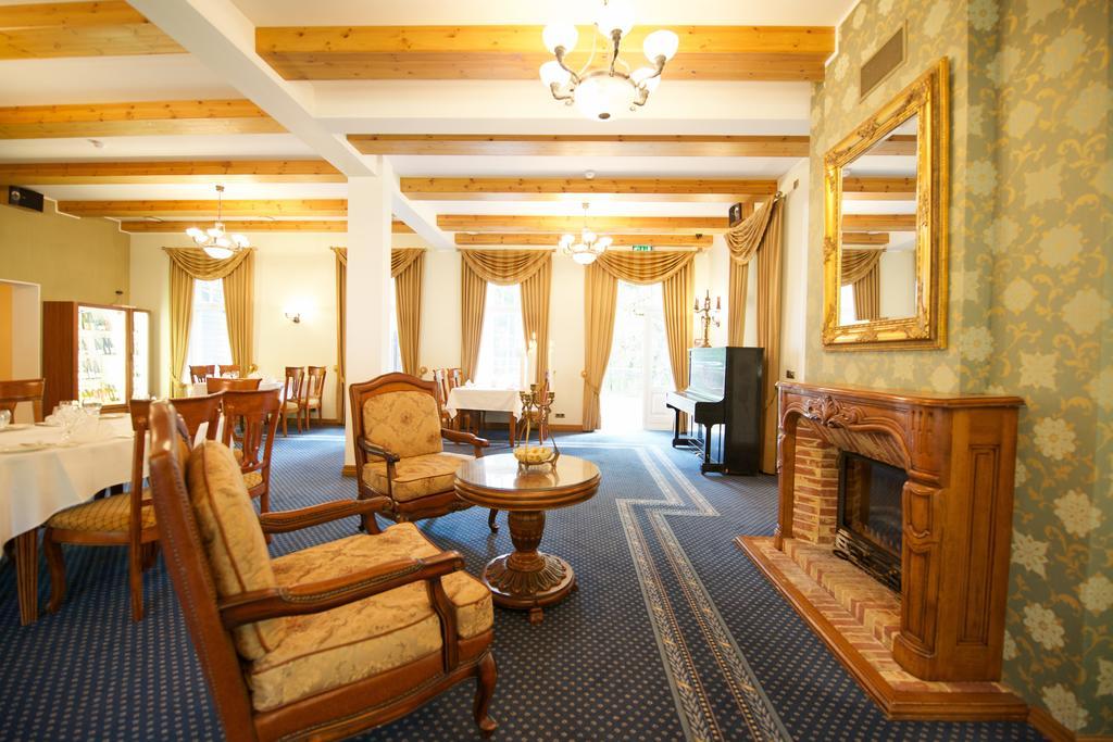 Villa Hotel Theresa ラクヴェレ エクステリア 写真